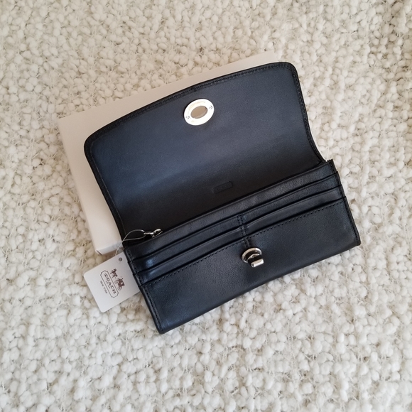 Coach Wallet - Picture 6 of 9